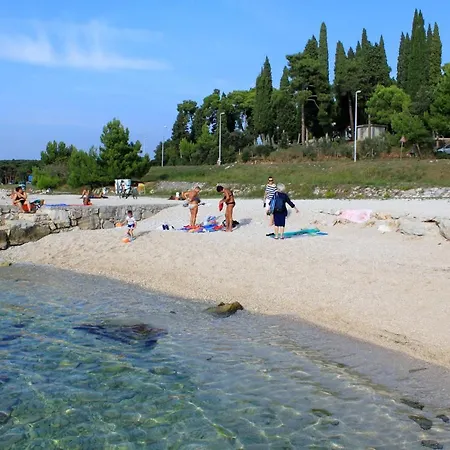 Pensión Quadruple 13591h