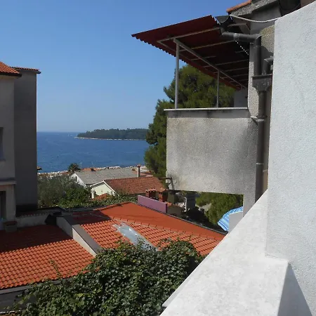 Quadruple 13591h 3* Rovinj