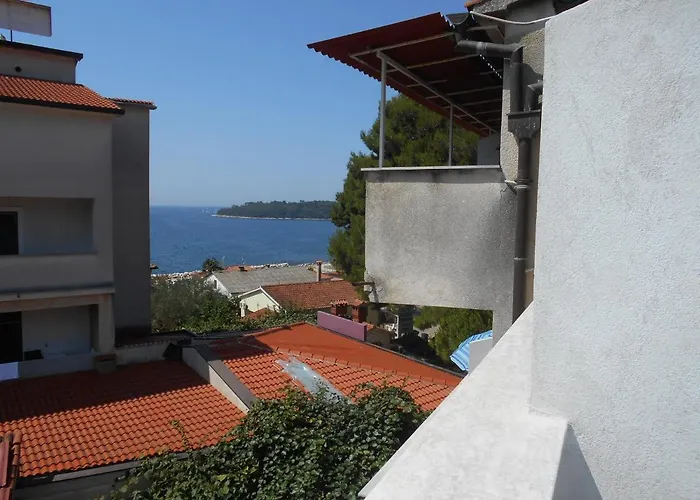 Quadruple 13591h 3* Ρόβινι